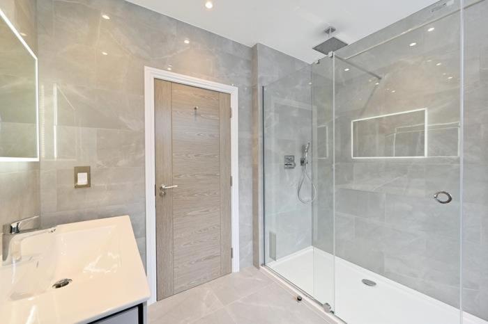 Deluxe Mayfair Luxury Apartment 伦敦 外观 照片